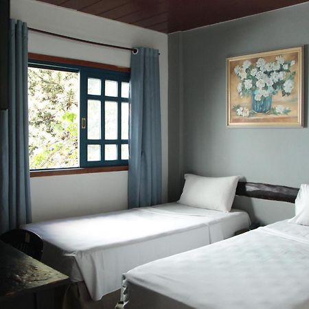 Cr Hotel Bueno - Antigo Hotel Serras De Goyaz Goiânia Dış mekan fotoğraf A room at the hotel