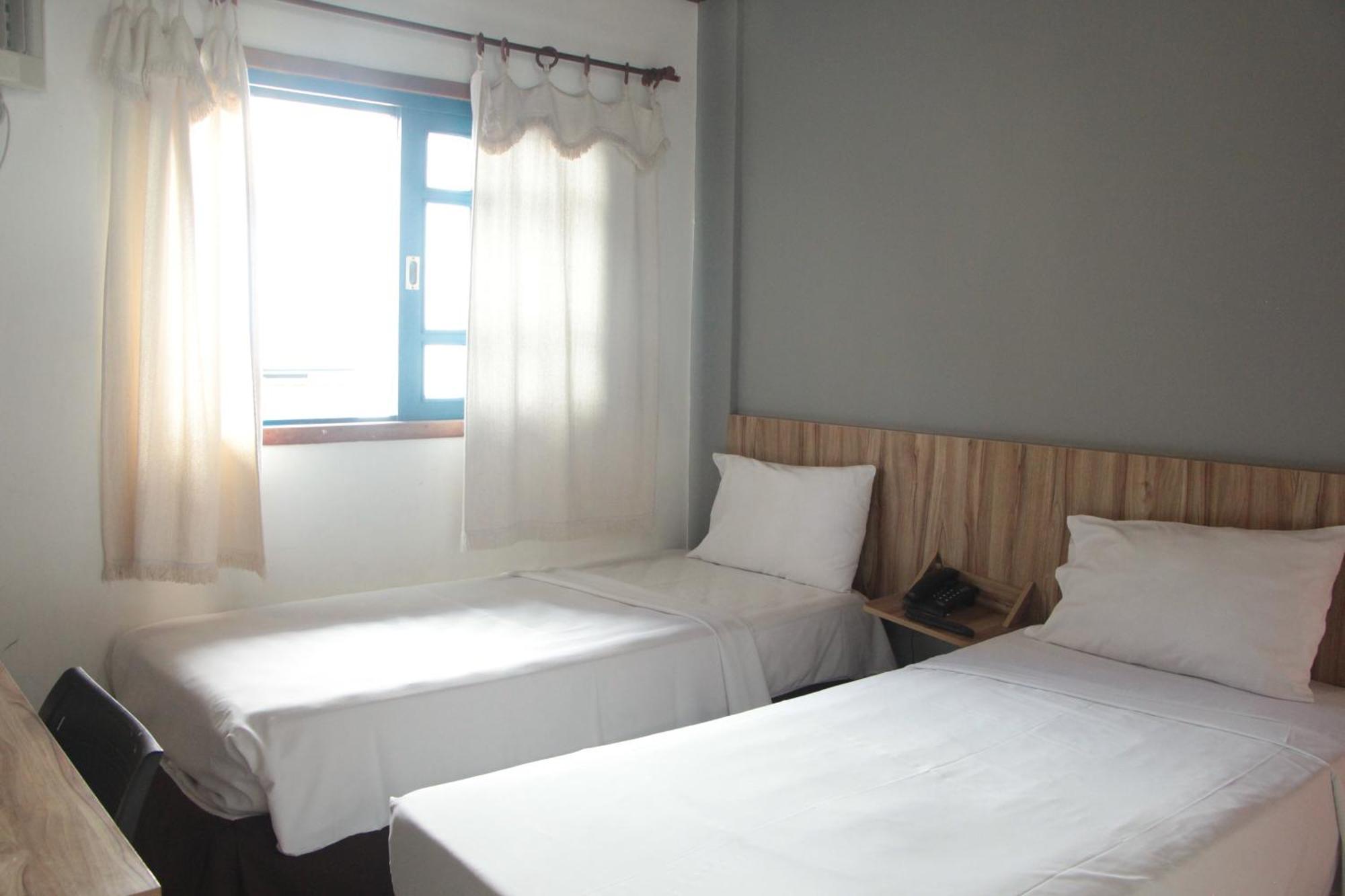 Cr Hotel Bueno - Antigo Hotel Serras De Goyaz Goiânia Dış mekan fotoğraf A room at the hotel