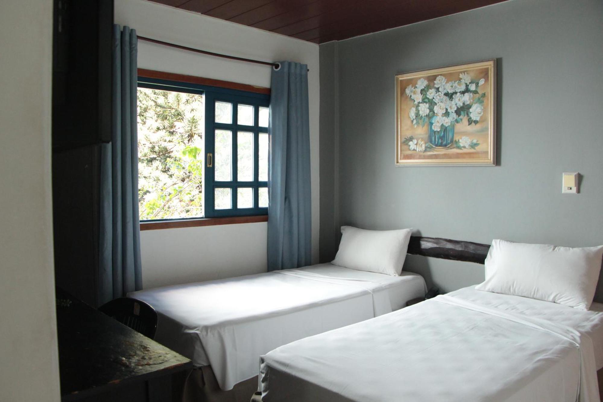 Cr Hotel Bueno - Antigo Hotel Serras De Goyaz Goiânia Dış mekan fotoğraf A room at the hotel