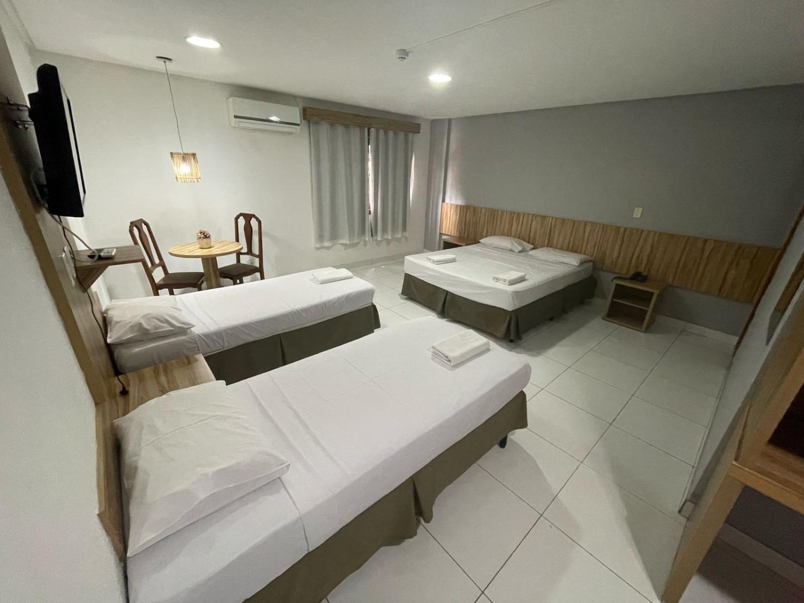 Cr Hotel Bueno - Antigo Hotel Serras De Goyaz Goiânia Dış mekan fotoğraf